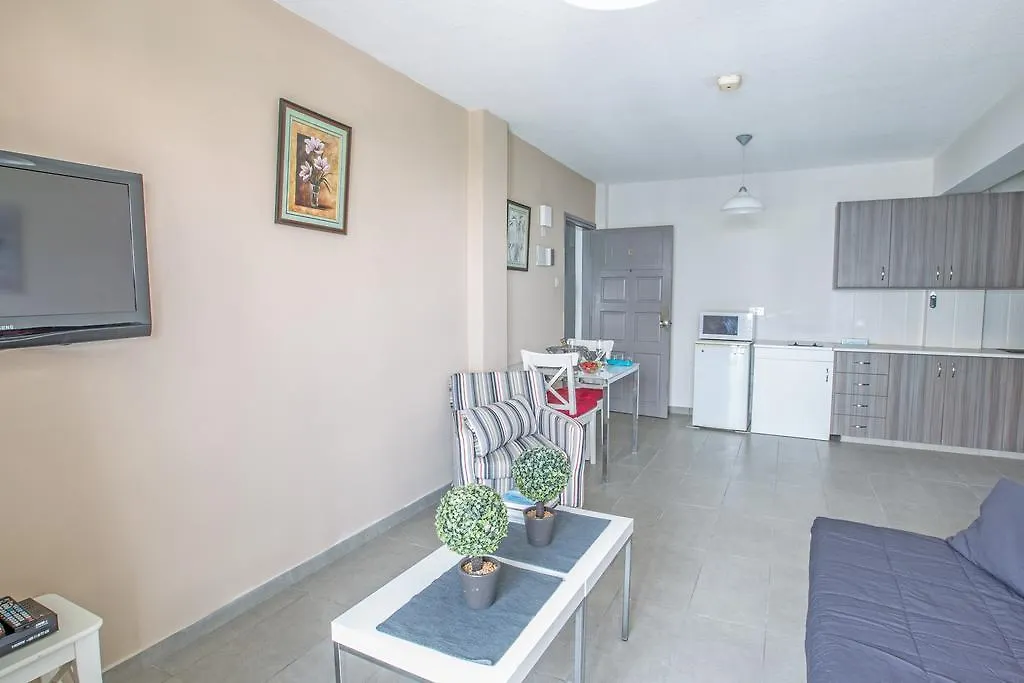 Apartmán Merab Napa Suites Ayia Napa