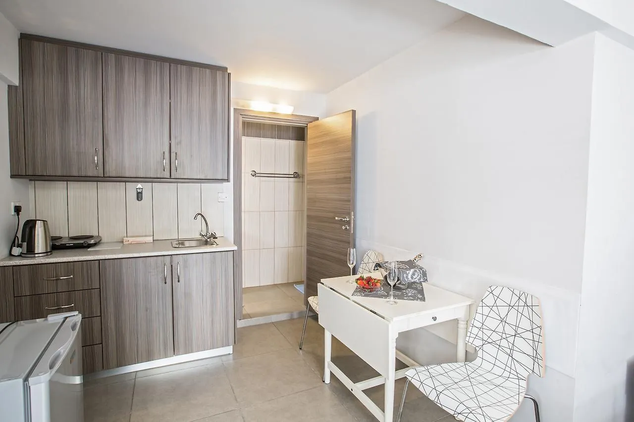Merab Napa Suites Ayia Napa